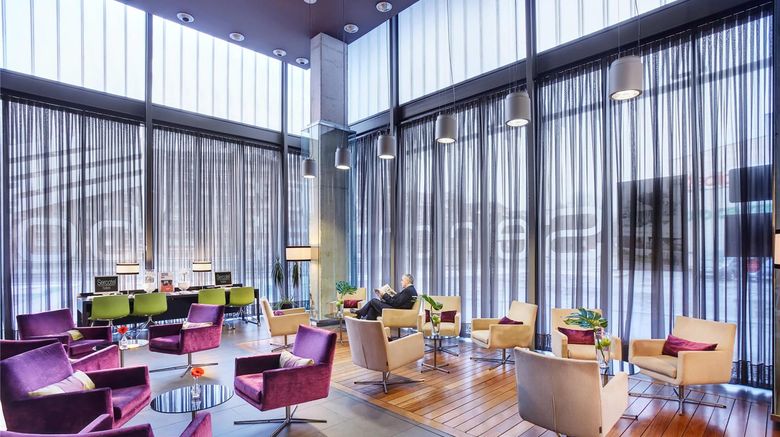 <b>Sercotel Boulevard Vitoria Hotel Lobby</b>. Images powered by <a href="https://iceportal.shijigroup.com/" title="IcePortal" target="_blank">IcePortal</a>.