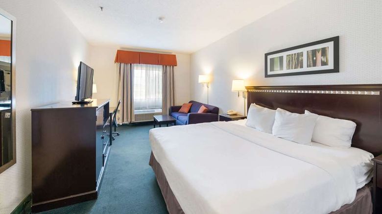 <b>Rodeway Inn Urbana University Area Room</b>. Images powered by <a href="https://iceportal.shijigroup.com/" title="IcePortal" target="_blank">IcePortal</a>.