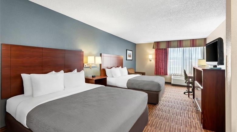 <b>Quality Inn & Suites Lawrence Room</b>. Images powered by <a href="https://iceportal.shijigroup.com/" title="IcePortal" target="_blank">IcePortal</a>.