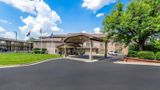 <b>Quality Inn & Suites Lawrence Exterior</b>. Images powered by <a href="https://iceportal.shijigroup.com/" title="IcePortal" target="_blank">IcePortal</a>.