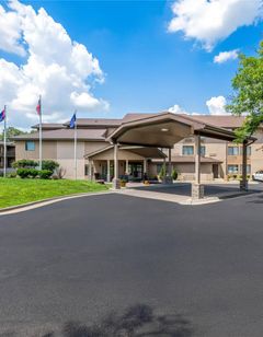 Quality Inn & Suites Lawrence