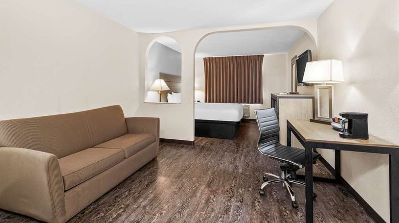 <b>SureStay by Best Western Albuquerque Mid Suite</b>. Images powered by <a href="https://iceportal.shijigroup.com/" title="IcePortal" target="_blank">IcePortal</a>.