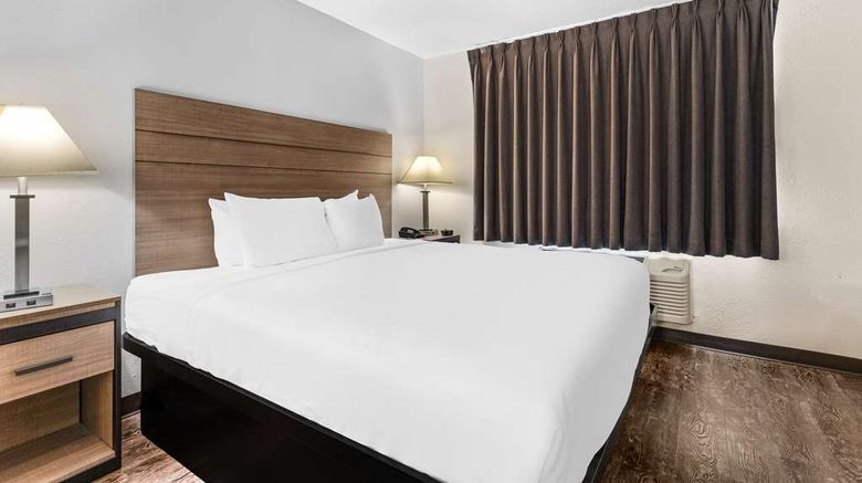 <b>SureStay by Best Western Albuquerque Mid Suite</b>. Images powered by <a href="https://iceportal.shijigroup.com/" title="IcePortal" target="_blank">IcePortal</a>.