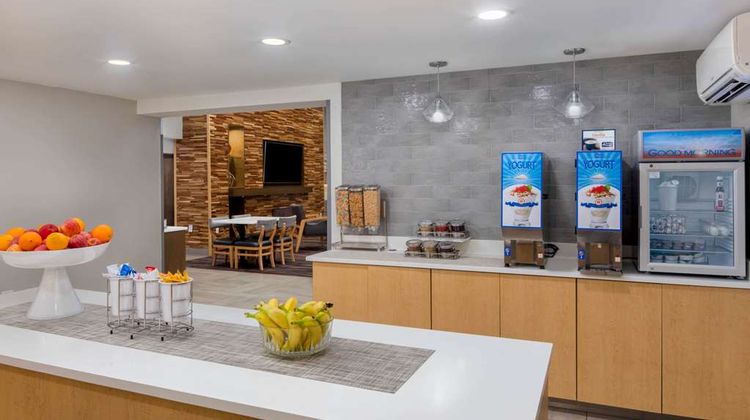 La Quinta Inn & Suites by Wyndham Perry Other