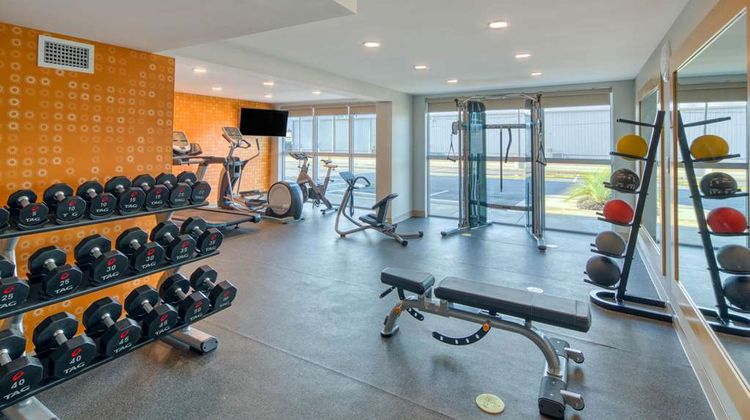 La Quinta Inn & Suites by Wyndham Perry Health
