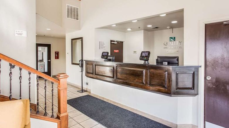 <b>Quality Inn & Suites Meridian Lobby</b>. Images powered by <a href="https://iceportal.shijigroup.com/" title="IcePortal" target="_blank">IcePortal</a>.