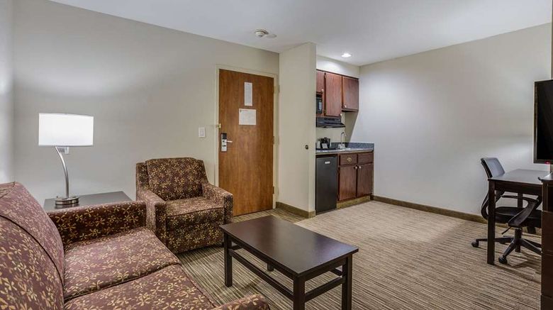 <b>Quality Inn & Suites Meridian Suite</b>. Images powered by <a href="https://iceportal.shijigroup.com/" title="IcePortal" target="_blank">IcePortal</a>.