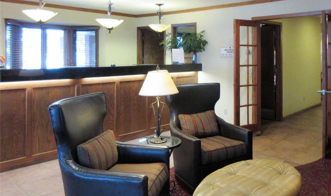 Quality Inn & Suites Detroit Lakes Lobby