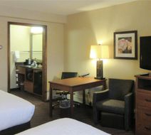 Quality Inn & Suites Detroit Lakes Room