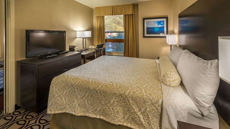 <b>Baranof Downtown BW Signature Collection Suite</b>. Images powered by <a href="https://iceportal.shijigroup.com/" title="IcePortal" target="_blank">IcePortal</a>.