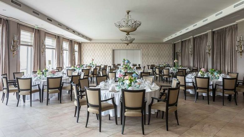 <b>Ameron Hotel Konigshof Bonn Ballroom</b>. Images powered by <a href="https://iceportal.shijigroup.com/" title="IcePortal" target="_blank">IcePortal</a>.