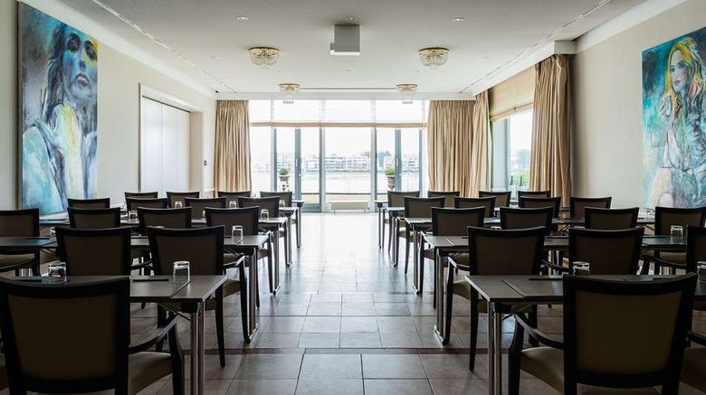 <b>Ameron Hotel Konigshof Bonn Meeting</b>. Images powered by <a href="https://iceportal.shijigroup.com/" title="IcePortal" target="_blank">IcePortal</a>.