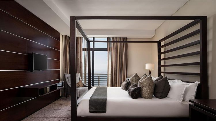 Premier Hotel EL ICC Suite