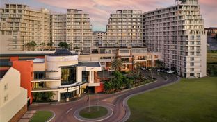 Premier Hotel EL ICC