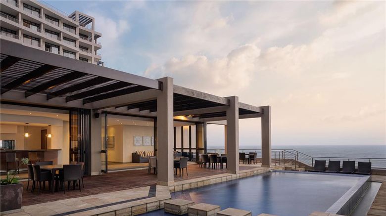 <b>Premier Hotel EL ICC Pool</b>. Images powered by <a href="https://iceportal.shijigroup.com/" title="IcePortal" target="_blank">IcePortal</a>.