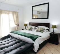 Splendid Inn Port Edward Room