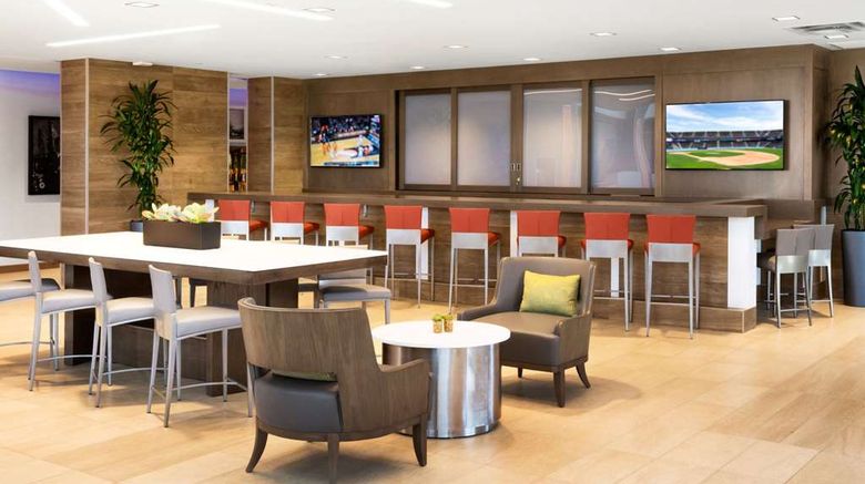 <b>Ayres Hotel Chula Vista Restaurant</b>. Images powered by <a href="https://iceportal.shijigroup.com/" title="IcePortal" target="_blank">IcePortal</a>.