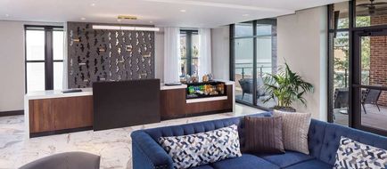 Hyatt Place Mount Pleasant Towne Centre Lobby