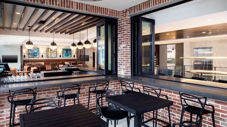 Hyatt Place Mount Pleasant Towne Centre Restaurant