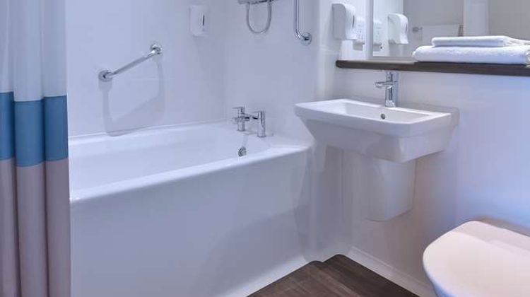 Travelodge Lincoln City Centre Room