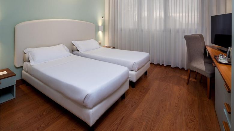 <b>Best Western Air Hotel Linate Room</b>. Images powered by <a href="https://iceportal.shijigroup.com/" title="IcePortal" target="_blank">IcePortal</a>.