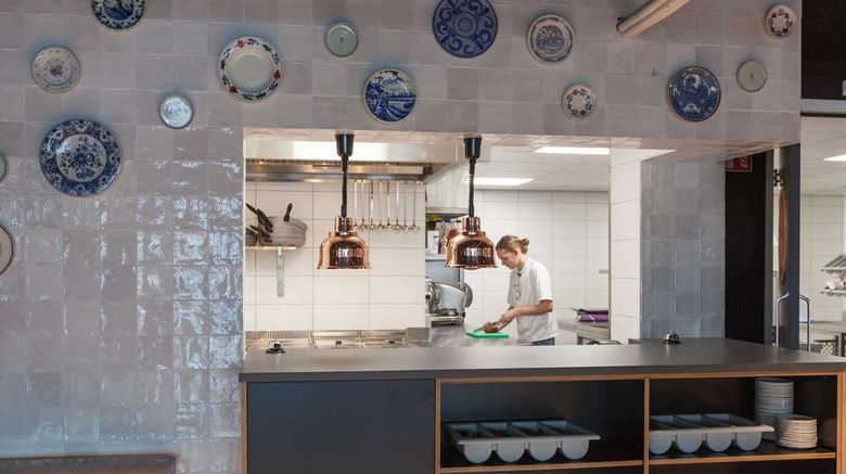 <b>Best Western Plus Hotel Amstelveen Restaurant</b>. Images powered by <a href="https://iceportal.shijigroup.com/" title="IcePortal" target="_blank">IcePortal</a>.