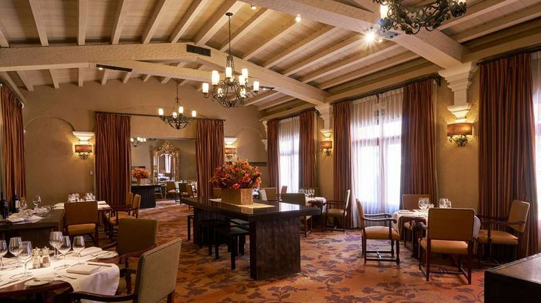 <b>Wyndham Costa del Sol Arequipa Restaurant</b>. Images powered by <a href="https://iceportal.shijigroup.com/" title="IcePortal" target="_blank">IcePortal</a>.