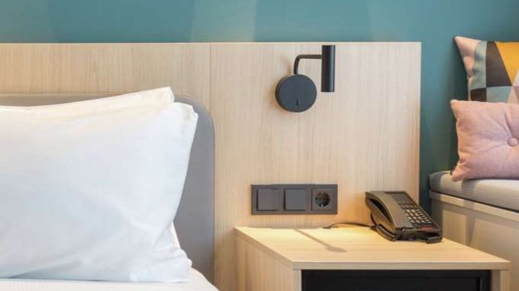 Hampton by Hilton Utrecht Central Room