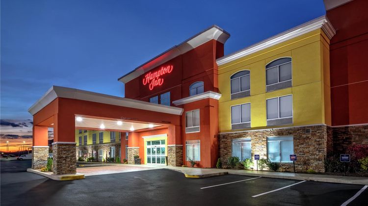 Hampton Inn Latrobe Exterior