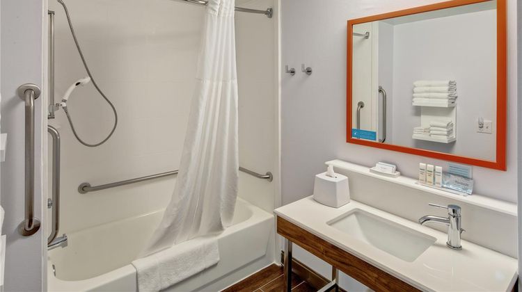 Hampton Inn Latrobe Room