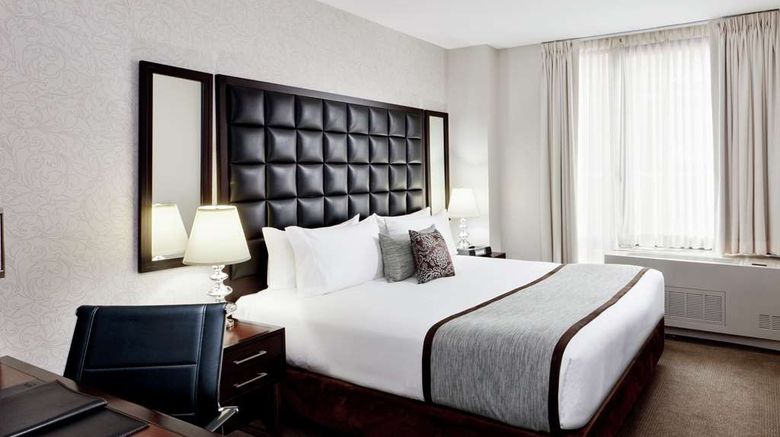<b>Distrikt Hotel New York City TimesSquare Room</b>. Images powered by <a href="https://iceportal.shijigroup.com/" title="IcePortal" target="_blank">IcePortal</a>.