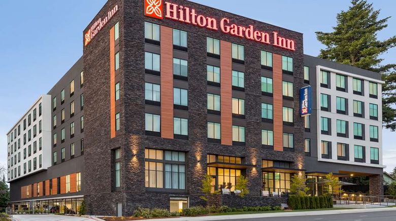<b>Hilton Garden Inn Seattle Airport Exterior</b>. Images powered by <a href="https://iceportal.shijigroup.com/" title="IcePortal" target="_blank">IcePortal</a>.