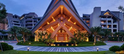 DoubleTree by Hilton Shanwei Exterior