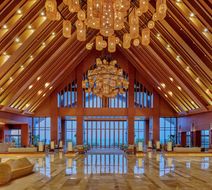 DoubleTree by Hilton Shanwei Lobby