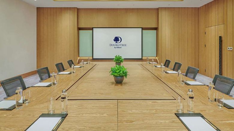<b>DoubleTree by Hilton Shanwei Meeting</b>. Images powered by <a href="https://iceportal.shijigroup.com/" title="IcePortal" target="_blank">IcePortal</a>.