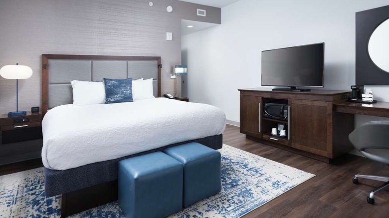 <b>Hampton Inn & Suites Atlanta/Decatur Room</b>. Images powered by <a href="https://iceportal.shijigroup.com/" title="IcePortal" target="_blank">IcePortal</a>.