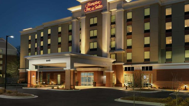 Hampton Inn and Suites Johns Creek Exterior