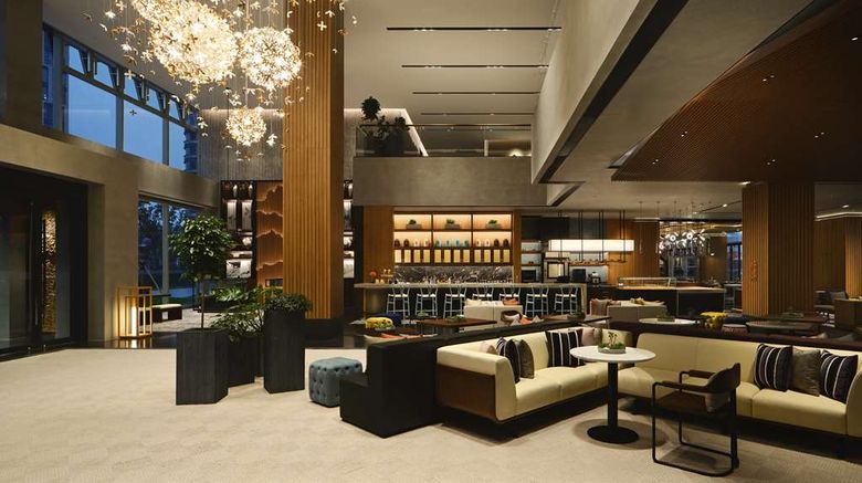 <b>Canopy by Hilton Hangzhou Jinsha Lake Lobby</b>. Images powered by <a href="https://iceportal.shijigroup.com/" title="IcePortal" target="_blank">IcePortal</a>.