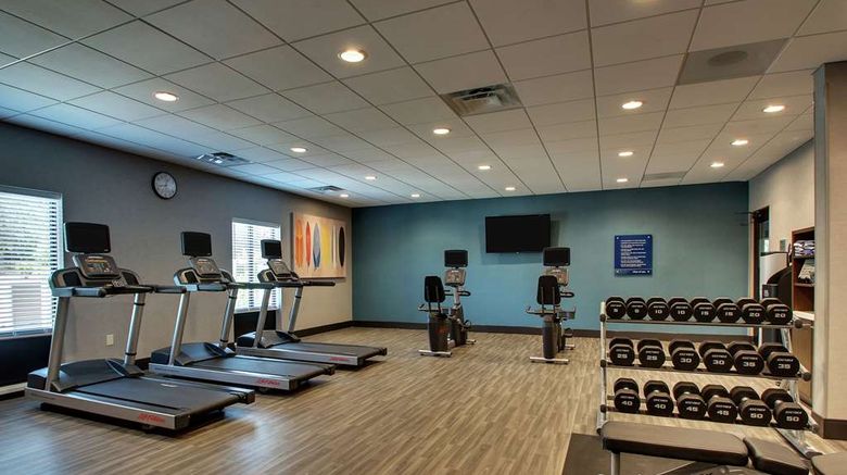 <b>Hampton Inn & Suites by Hilton Southport Health</b>. Images powered by <a href="https://iceportal.shijigroup.com/" title="IcePortal" target="_blank">IcePortal</a>.
