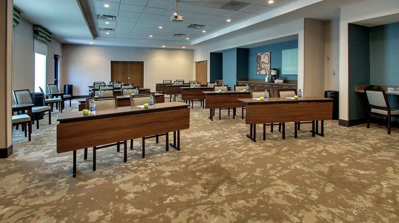 <b>Hampton Inn & Suites by Hilton Southport Meeting</b>. Images powered by <a href="https://iceportal.shijigroup.com/" title="IcePortal" target="_blank">IcePortal</a>.
