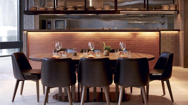 DoubleTree by Hilton Montreal Restaurant