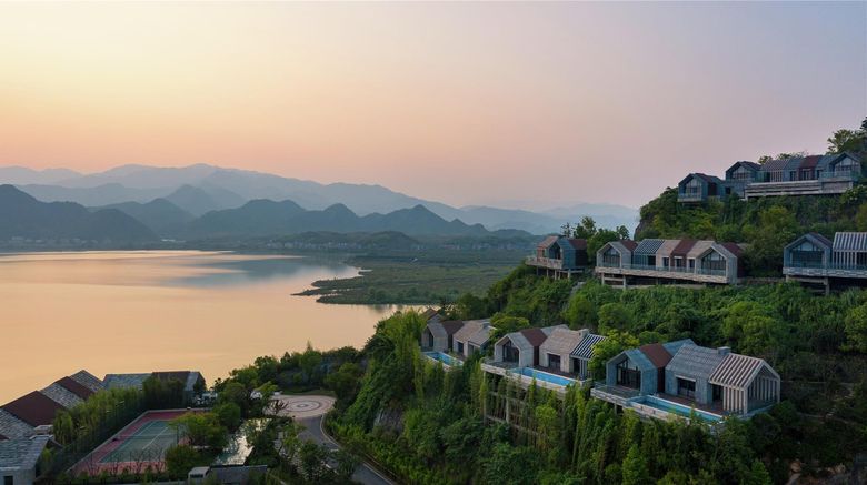 <b>Conrad Hangzhou Tonglu Exterior</b>. Images powered by <a href="https://iceportal.shijigroup.com/" title="IcePortal" target="_blank">IcePortal</a>.