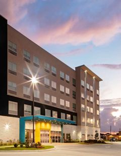 Tru by Hilton Cypress Houston
