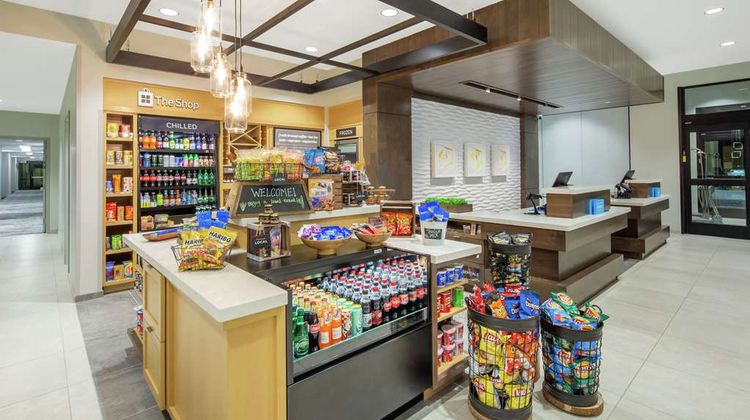 Hilton Garden Inn Surprise/Phoenix Lobby