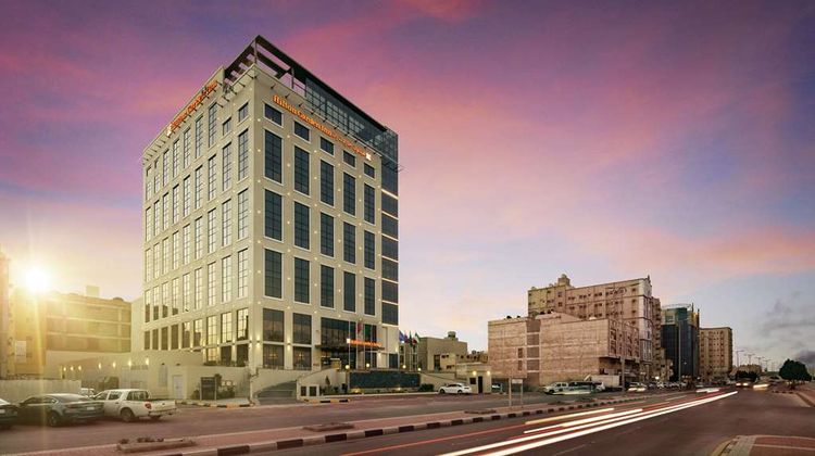 Hilton Garden Inn Al Jubail Exterior