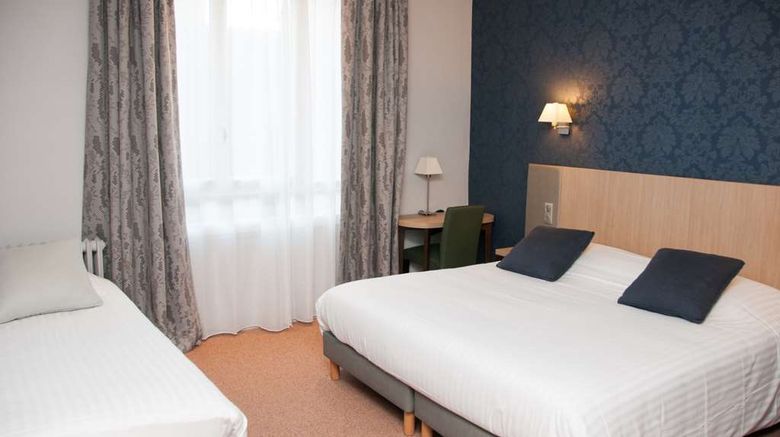 <b>Citotel Le Carmin - Le Havre Room</b>. Images powered by <a href="https://iceportal.shijigroup.com/" title="IcePortal" target="_blank">IcePortal</a>.