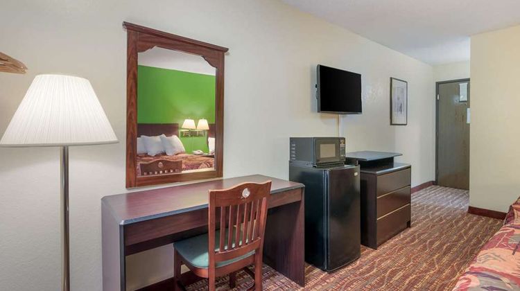 Rodeway Inn Benton Room