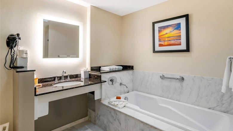<b>Wyvern Hotel, an Ascend Hotel Room</b>. Images powered by <a href="https://iceportal.shijigroup.com/" title="IcePortal" target="_blank">IcePortal</a>.