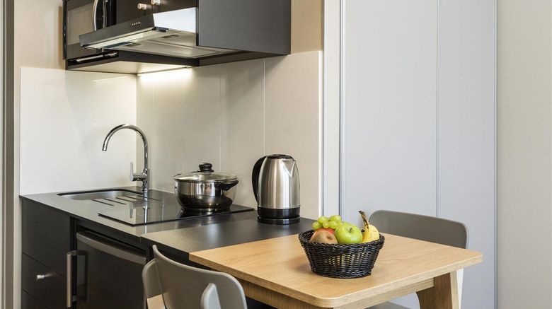 <b>Adagio Access Palaiseau Saclay Room</b>. Images powered by <a href="https://iceportal.shijigroup.com/" title="IcePortal" target="_blank">IcePortal</a>.