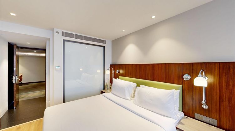 Country Inn-Suites By Radisson Zirakpur Room